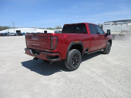 2025 GMC Sierra 2500 AT4