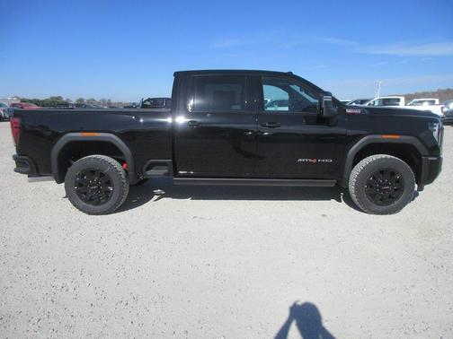 2026 GMC Sierra 2500 AT4