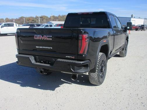 2026 GMC Sierra 2500 AT4