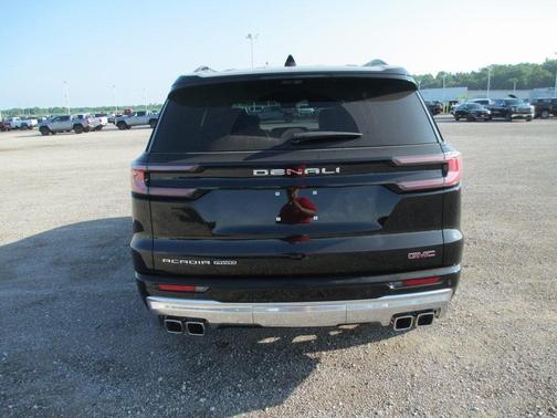 2025 GMC Acadia Denali