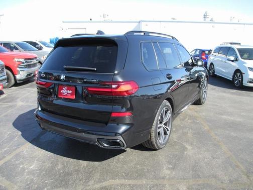 2022 BMW X7 xDrive40i
