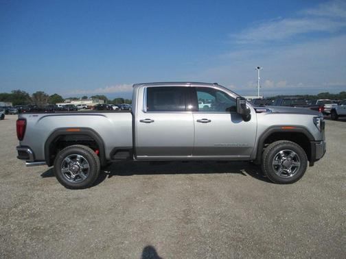 2025 GMC Sierra 2500 SLE