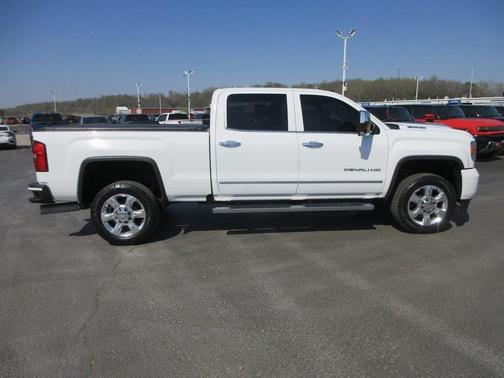2018 GMC Sierra 2500 Denali