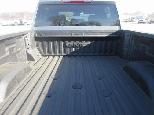 2026 GMC Sierra 2500 SLE