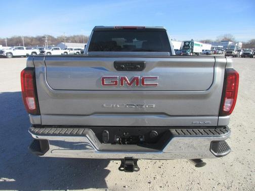 2026 GMC Sierra 2500 SLE