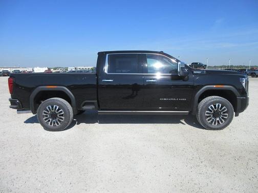 2026 GMC Sierra 2500 Denali Ultimate