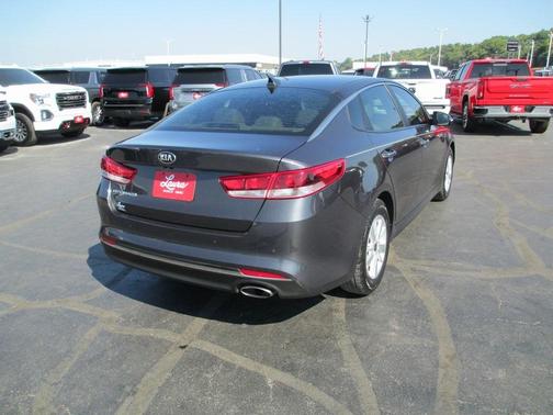 2017 Kia Optima LX