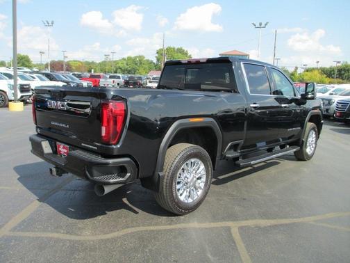 2021 GMC Sierra 2500 Denali