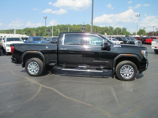 2021 GMC Sierra 2500 Denali