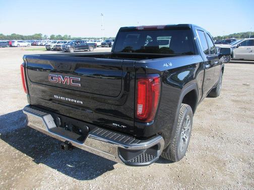 Onyx Black 2026 GMC Sierra 1500 SLT