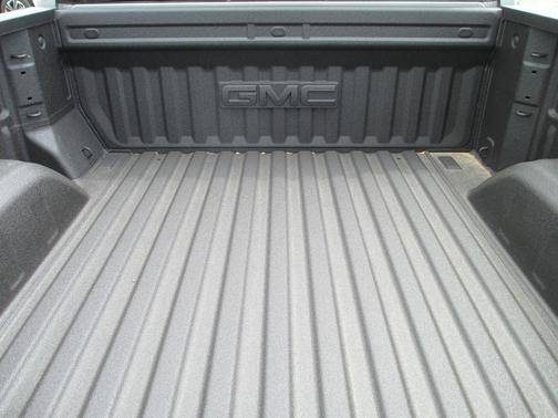Sterling 2026 GMC Sierra 1500 AT4