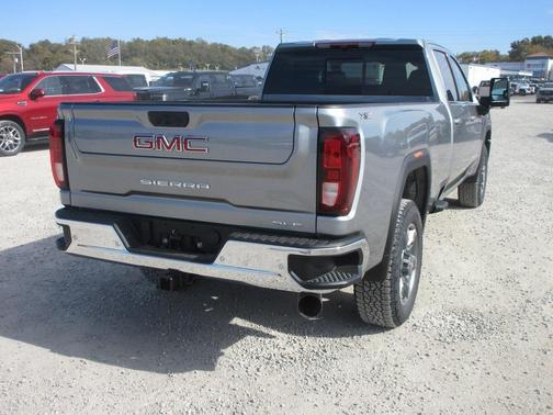 2026 GMC Sierra 3500 SLE