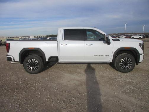 2026 GMC Sierra 2500 Denali Ultimate