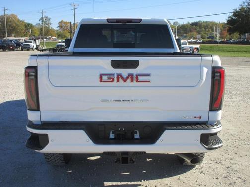 2026 GMC Sierra 2500 AT4