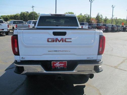 2022 GMC Sierra 2500 SLT