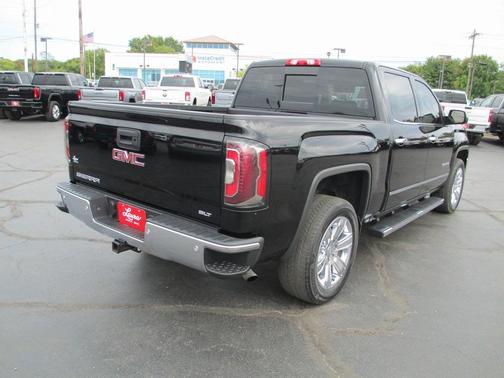 2017 GMC Sierra 1500 SLT