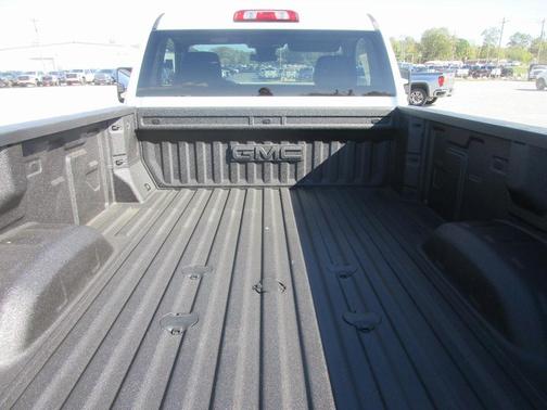 2026 GMC Sierra 3500 SLE