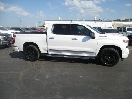 2023 Chevrolet Silverado 1500 High Country