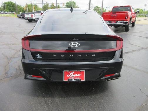 2021 Hyundai SONATA SEL