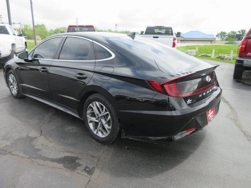 2021 Hyundai SONATA SEL