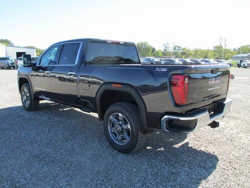2026 GMC Sierra 2500 SLT