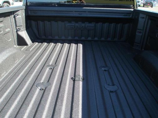 2026 GMC Sierra 2500 SLT