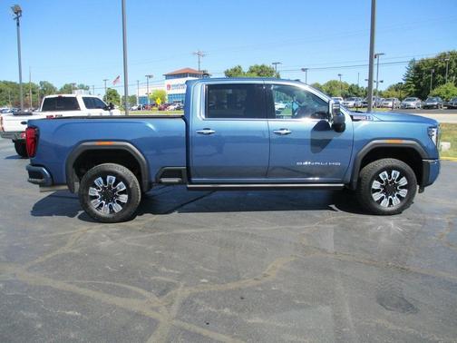2024 GMC Sierra 2500 Denali