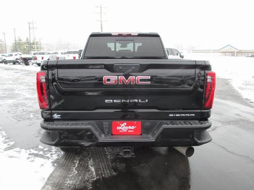 2024 GMC Sierra 2500 Denali