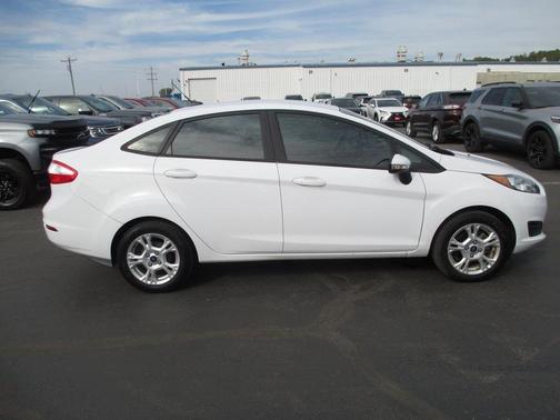 2015 Ford Fiesta SE