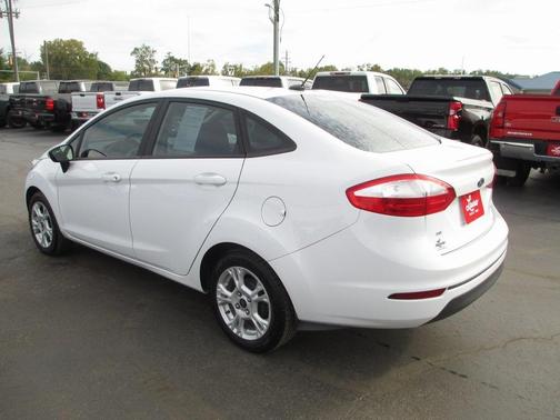 2015 Ford Fiesta SE