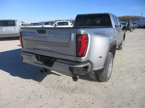 2026 GMC Sierra 3500 Denali Ultimate