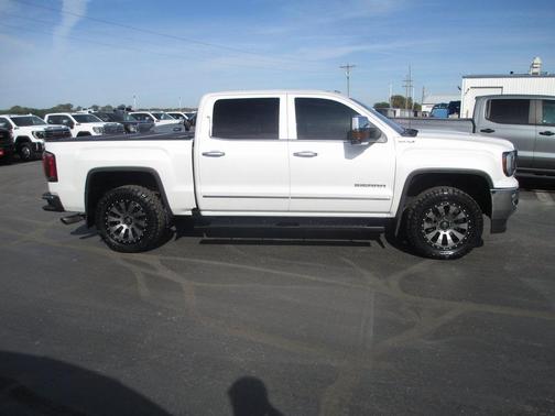 2017 GMC Sierra 1500 SLT
