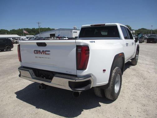 Summit White 2026 GMC Sierra 3500 SLT