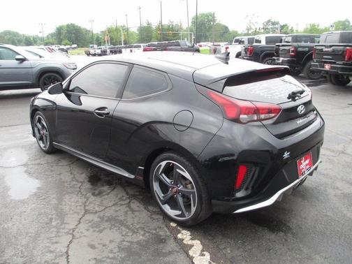 2019 Hyundai Veloster Turbo
