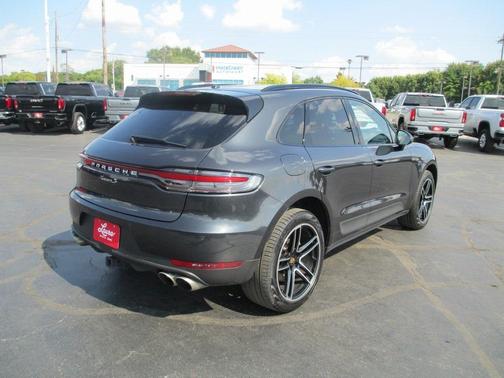 2021 Porsche Macan S
