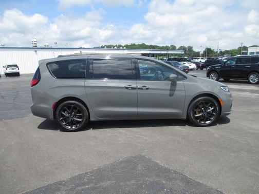 2021 Chrysler Pacifica Limited