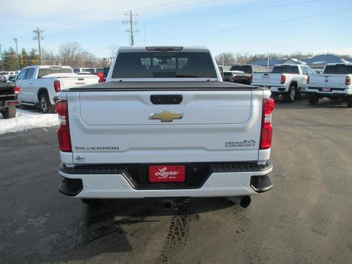2022 Chevrolet Silverado 2500 High Country