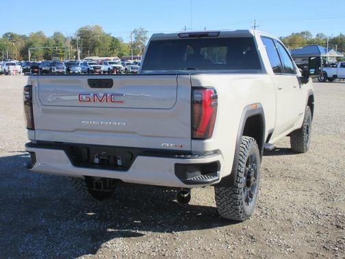 2026 GMC Sierra 2500 AT4