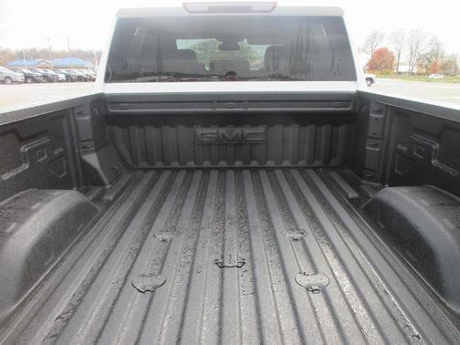 2026 GMC Sierra 2500 SLT