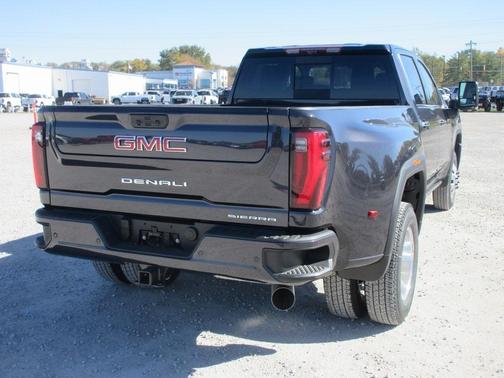 2026 GMC Sierra 3500 Denali