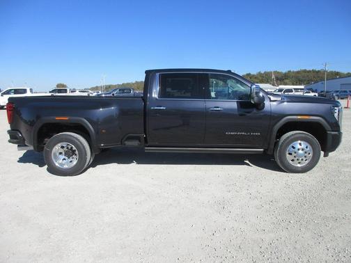 2026 GMC Sierra 3500 Denali