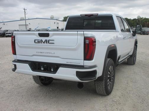 2026 GMC Sierra 3500 Denali Ultimate
