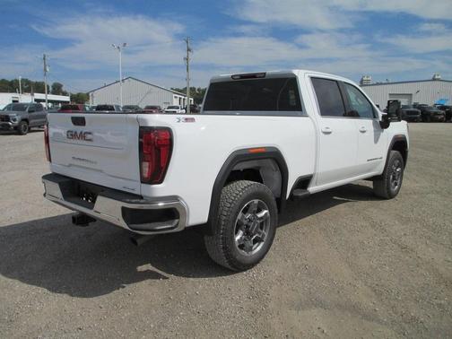2026 GMC Sierra 2500 SLE