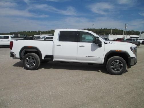 2026 GMC Sierra 2500 SLE