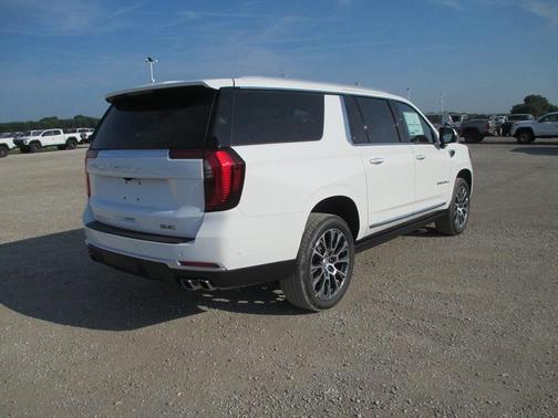2025 GMC Yukon XL Denali