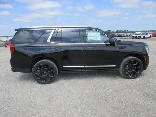 Onyx Black 2026 GMC Yukon Denali