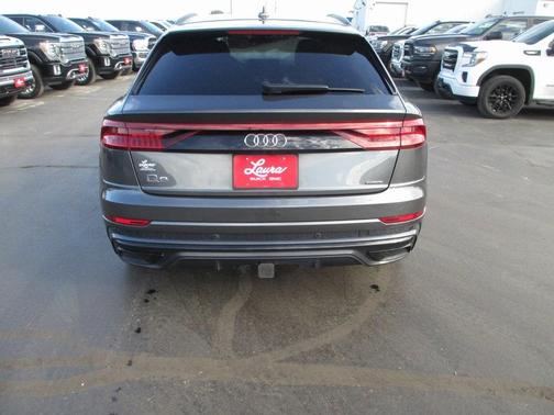 2022 Audi Q8 55 Prestige