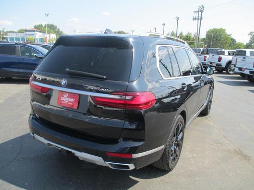 2022 BMW X7 xDrive40i