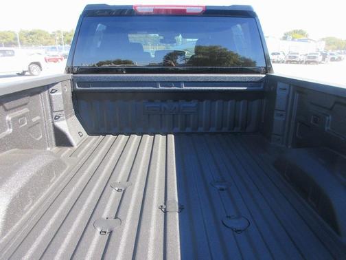 2026 GMC Sierra 2500 SLT