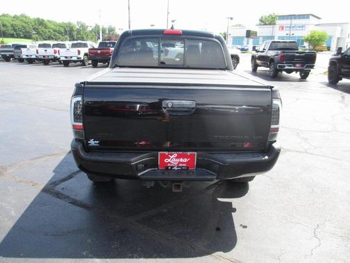 2015 Toyota Tacoma Base